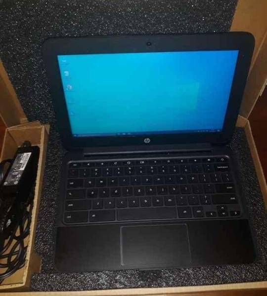 Laptop HP  Intel Celeron N2840 2.16GHz 4 GB  RAM 128GB SSD Pantalla 11.6