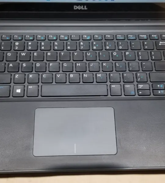Laptop Dell Latitude 3380 13.3" Touch i3-6006U 8GB RAM 128GB SSD Win 11 Pro
