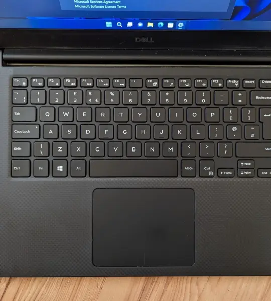 Laptop Dell Precision 5540 15.6" FHD i9-9880H 16GB RAM 512GB SSD NVIDIA Quadro T2000 4GB Win 11 Pro