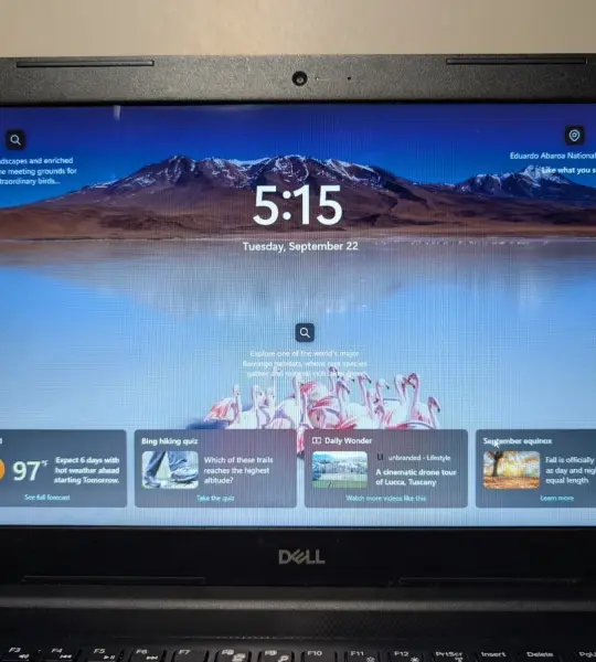 Laptop Dell Inspiron 3593 15.6" Touch i7-1065G7 8GB RAM 256GB NVMe SSD Win 11 Pro