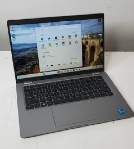 Laptop Dell Latitude 5420 i5-1135G7 8GB RAM 256GB SSD 14" Windows 11