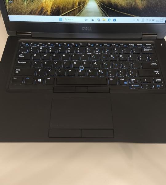 Laptop Dell Latitude 5490 Intel Core i5-7300U 8GB RAM 256GB SSD Windows 11