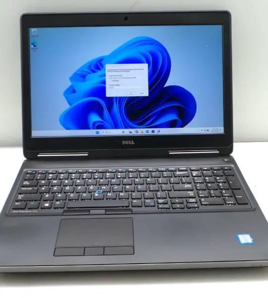 Laptop Tactil Dell Precision 7510 15.6" | i7-6820HQ 2.70GHz | 16GB RAM 500GB SSD | WIN 11 PRO