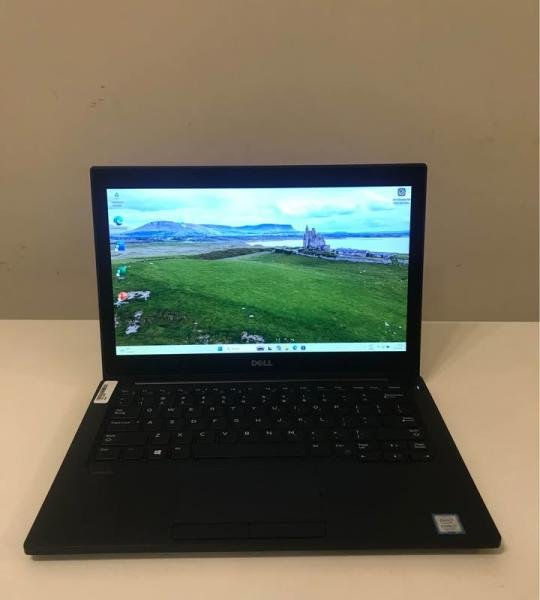 Laptop Tactil Dell Latitude 7280 I7-7600U 240SSD M.2 8GB RAM DDR4