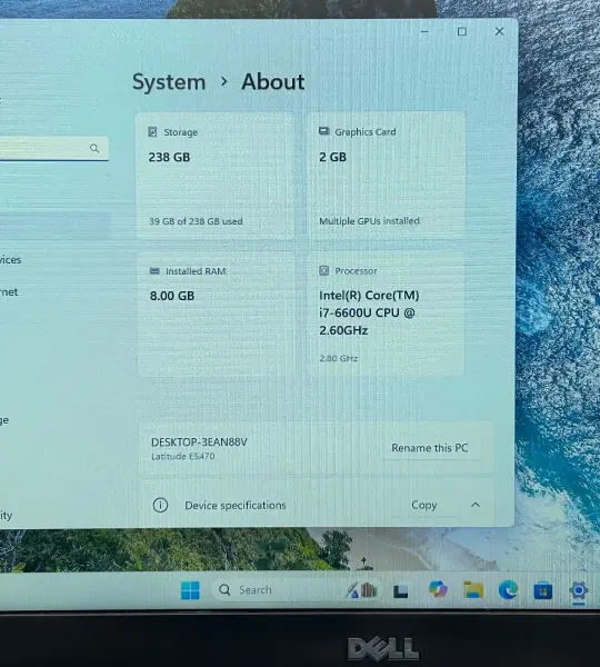 Laptop Dell Latitude E5470 | 14” | Core i7-6600U | 8GB RAM | 256GB SSD | 2GB Video