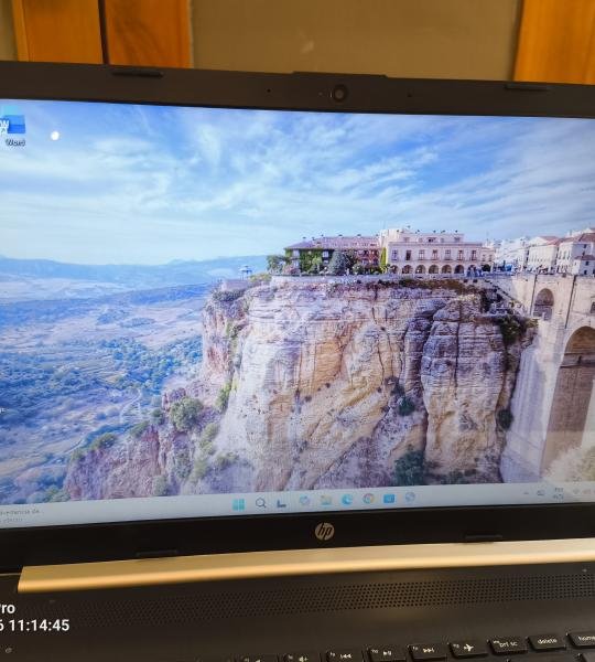 Laptop HP Intel Core I7-10510U 16GB RAM 240GB SSD Windows 11 Office ilimitado