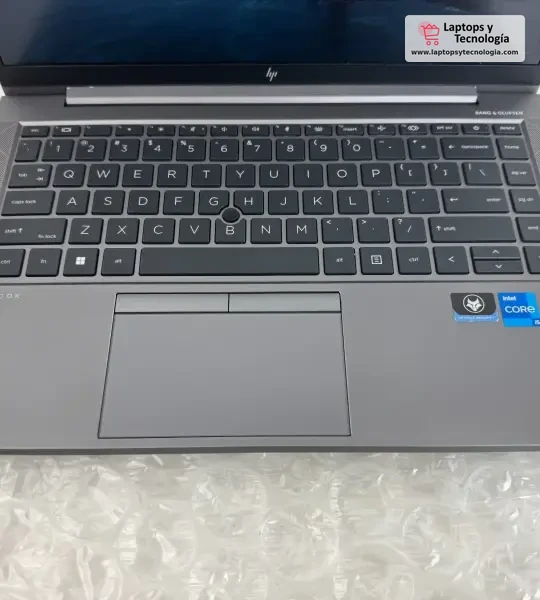 Laptop HP Zbook Firefly 14" i5-1135G7 2.42GHz 16GBRAM 256 SSD WIN 11