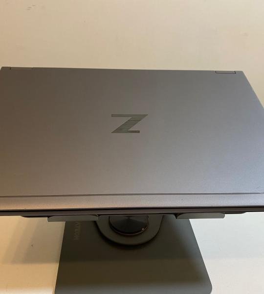 HP ZBook Fury 15 G7 Workstation 15.6" i7-10750H 32GB RAM 512GB SSD + 500GB HDD NVIDIA Quadro T2000 4GB Win 11 Pro
