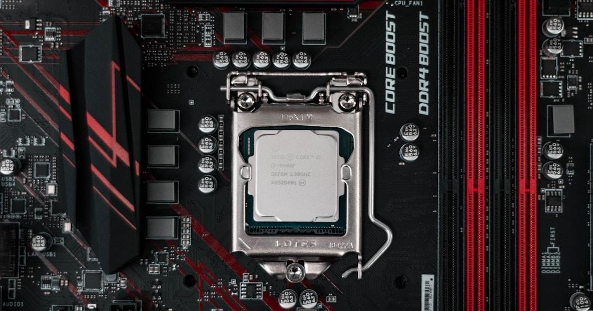 Equivalencias de procesadores AMD e Intel: la tabla definitiva para elegir tu laptop