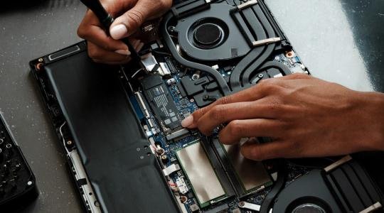 Checklist: 15 pruebas para revisar una laptop usada antes de pagar