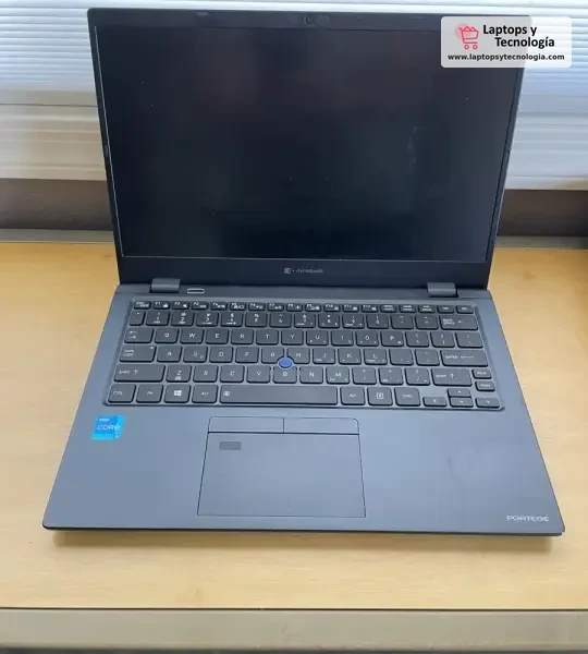 Laptop Toshiba Dynabook Portege X30L-J i5-1135G7 2.4 GHz DDR4 16GB RAM 256GB SSD Intel Iris Xe